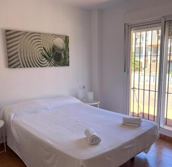 فندق فئة نجمة واحدة Hospederia Almundo By Alexandra Realty