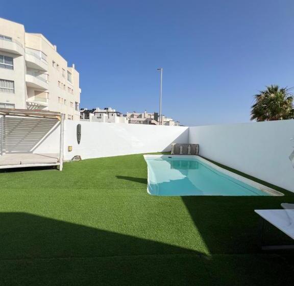 فندق فئة نجمة واحدة Hospederia Almundo By Alexandra Realty