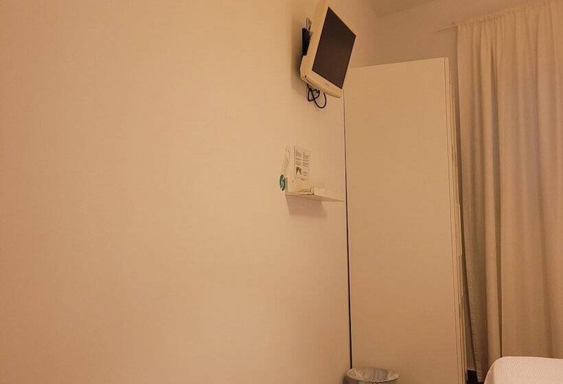 فندق فئة نجمة واحدة Hospederia Almundo By Alexandra Realty