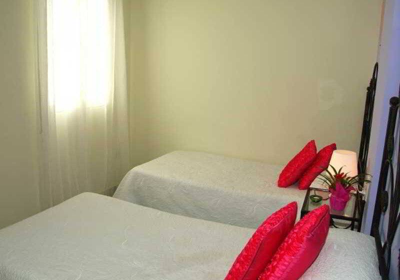 Хостел La Fonda Benissa, Grupo Terra De Mar, Alojamientos Con Encanto