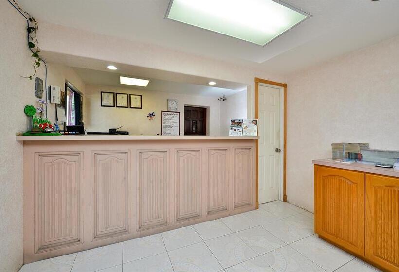 فندق Americas Best Value Inn Port Aransas