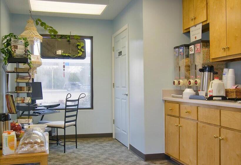 בית מלון כפרי Americas Best Value Inn Rome