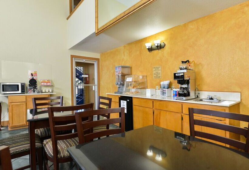 فندق Red Roof Inn Hope