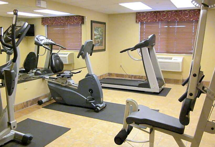 فندق Americinn By Wyndham Appleton