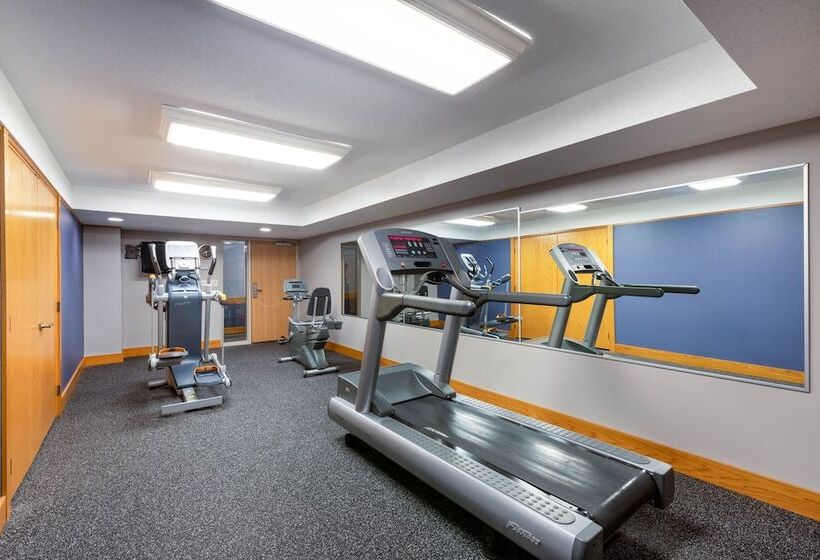 فندق Americinn By Wyndham Jackson