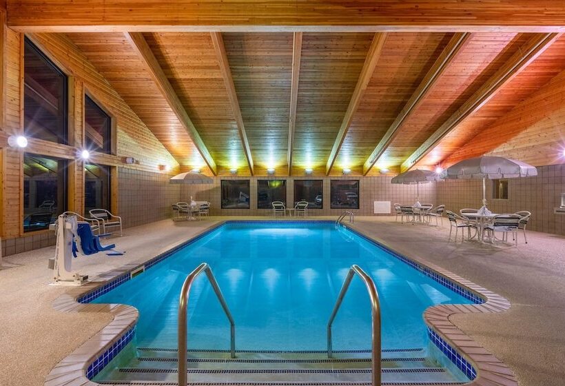 فندق Americinn By Wyndham Jackson