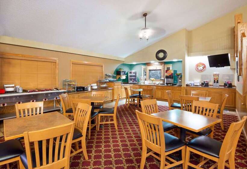 בית מלון כפרי Americinn By Wyndham Rexburg Byui