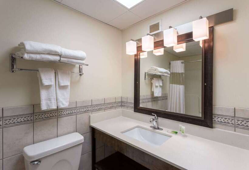 فندق Americinn By Wyndham Wausau