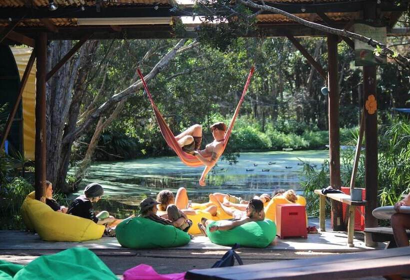 هتل Arts Factory By Nomads