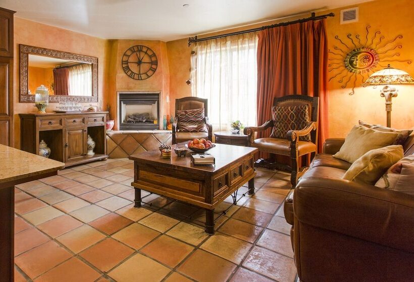 酒店 Avila La Fonda