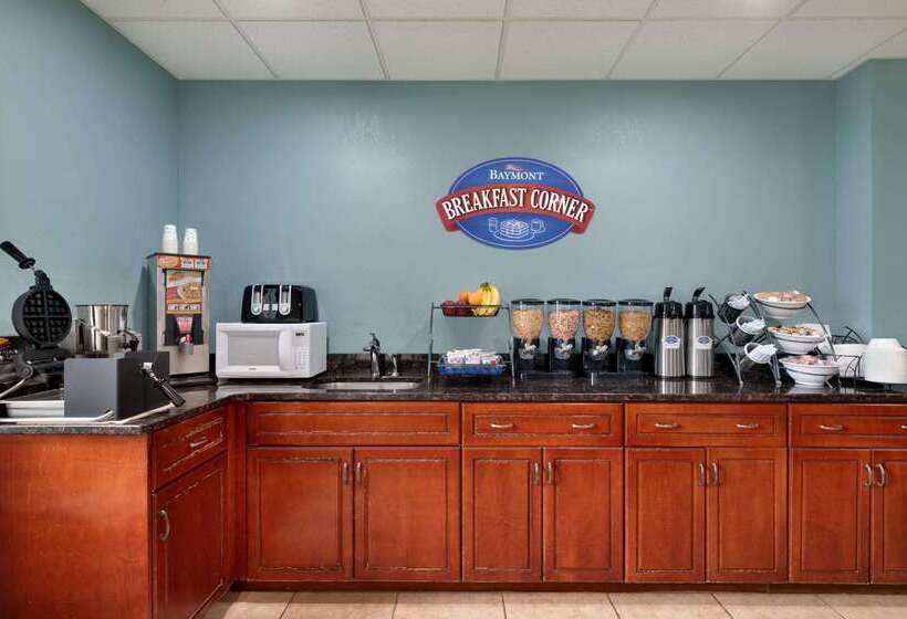 فندق Baymont By Wyndham Grovetown Augusta