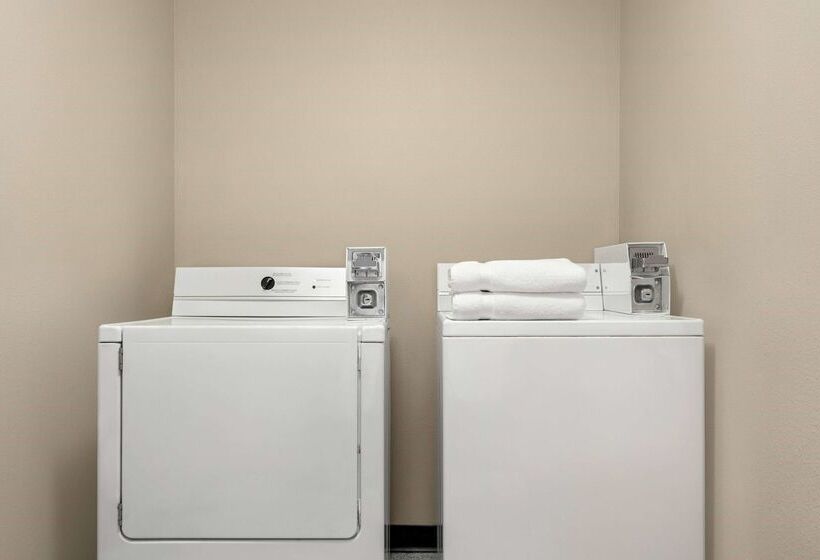 فندق Baymont By Wyndham Rawlins