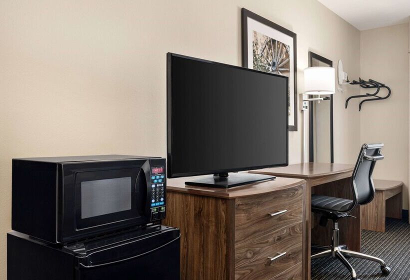 فندق Baymont By Wyndham Rawlins