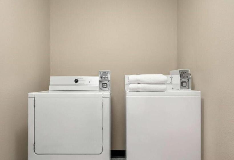 فندق Baymont By Wyndham Rawlins