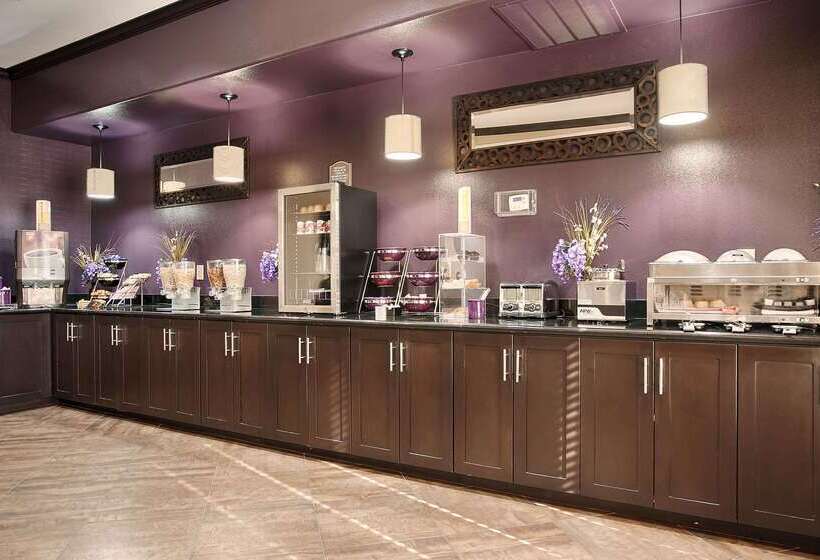 호텔 Best Western Giddings Inn & Suites