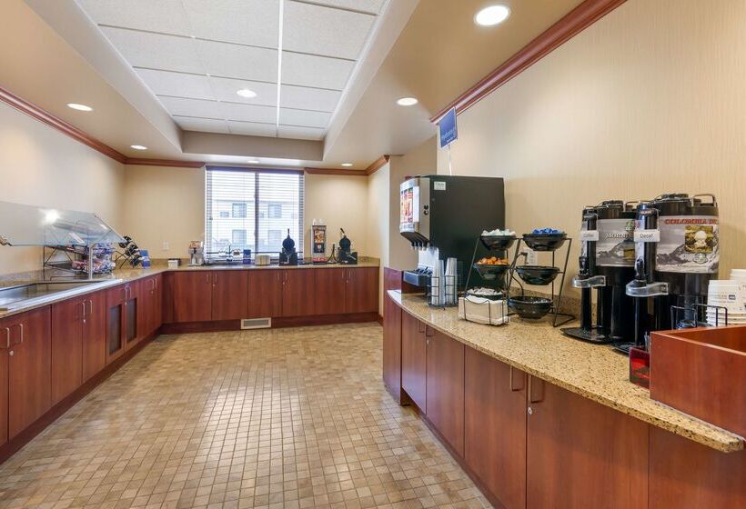 בית מלון כפרי Best Western Golden Prairie Inn And Suites