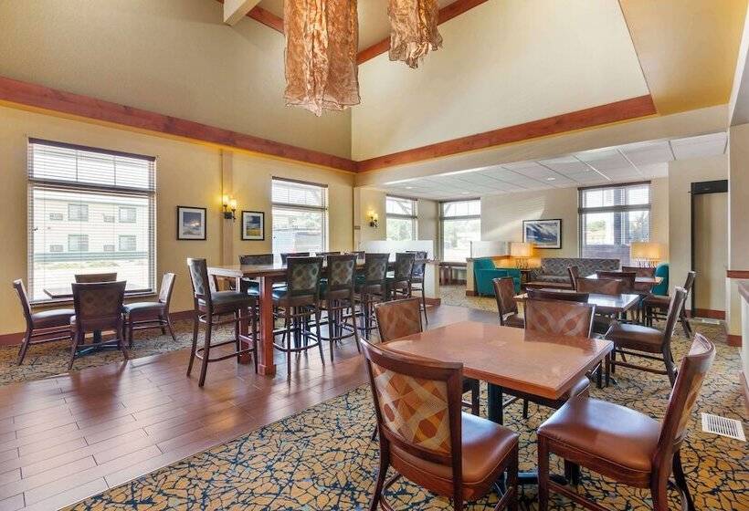 בית מלון כפרי Best Western Golden Prairie Inn And Suites