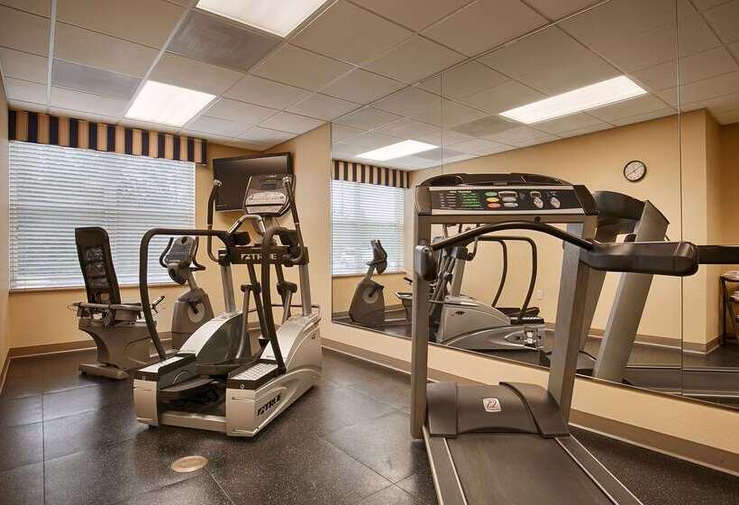 Отель Best Western Plus First Coast Inn And Suites