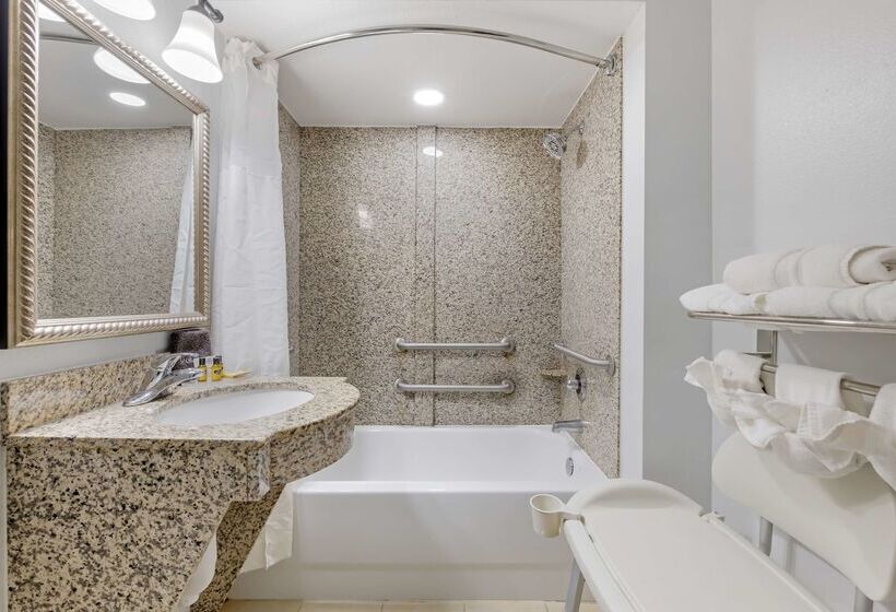 Отель Best Western Plus First Coast Inn And Suites