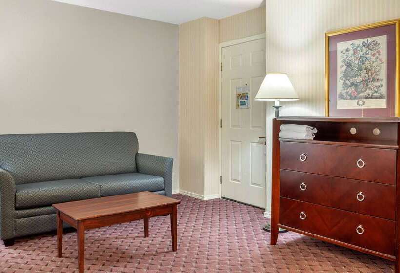 Wintergreen Hotel & Conference Center