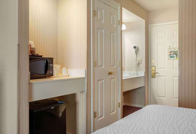 Wintergreen Hotel & Conference Center