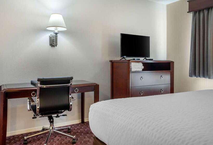 Wintergreen Hotel & Conference Center