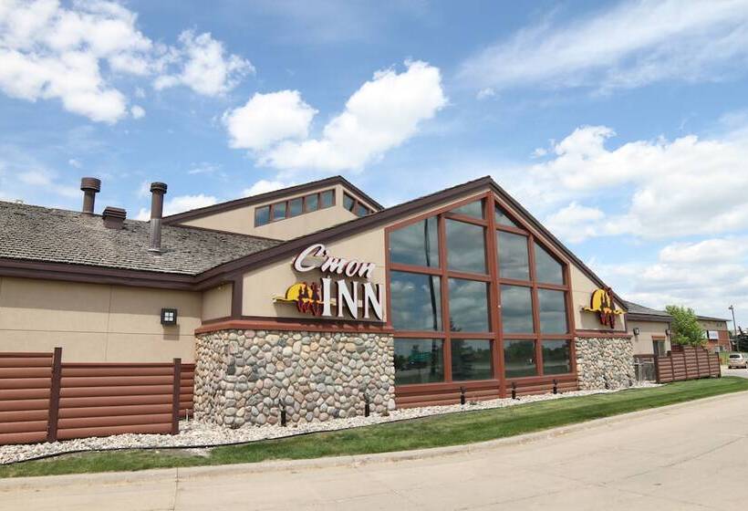 ホテル C'mon Inn & Suites Fargo