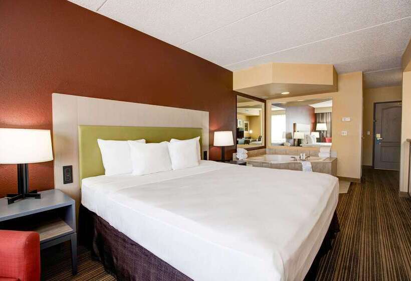 فندق Comfort Inn & Suites St. Paul Northeast
