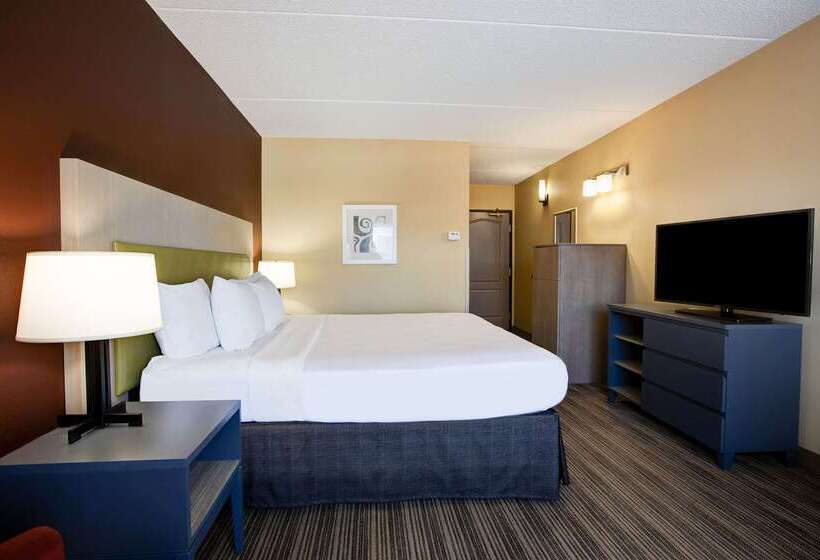 فندق Comfort Inn & Suites St. Paul Northeast