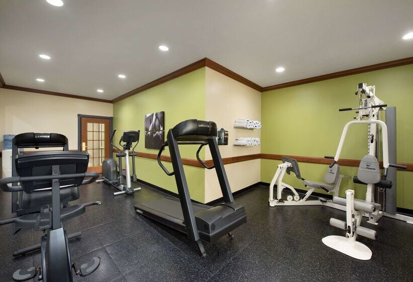 Отель Country Inn & Suites By Radisson, Appleton North, Wi