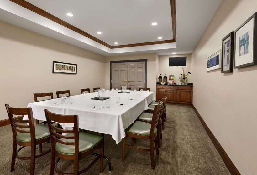 فندق Country Inn & Suites By Radisson, Appleton North, Wi