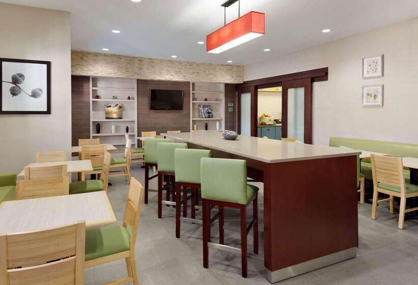 Отель Country Inn & Suites By Radisson, Brunswick I95, Ga