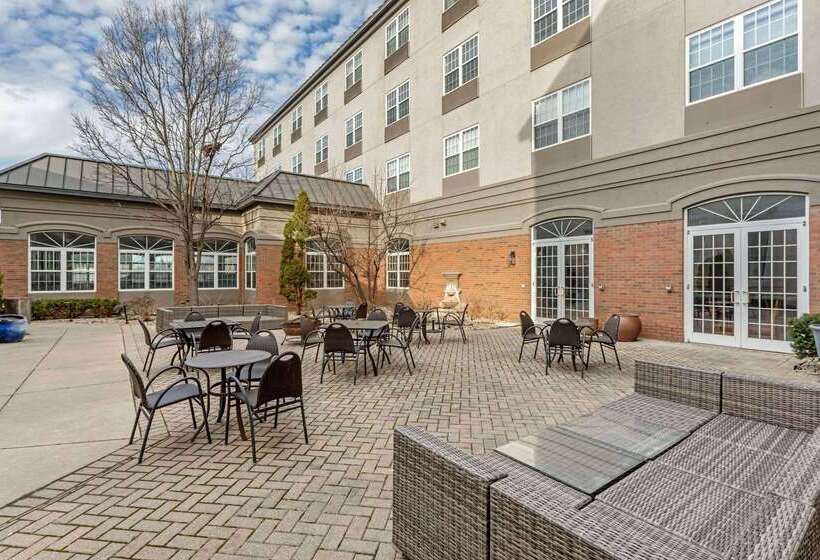 هتل Country Inn & Suites By Radisson Elk Grove Village Itasca