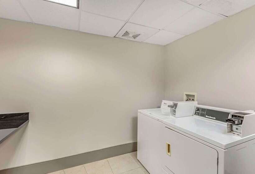 هتل Country Inn & Suites By Radisson Elk Grove Village Itasca