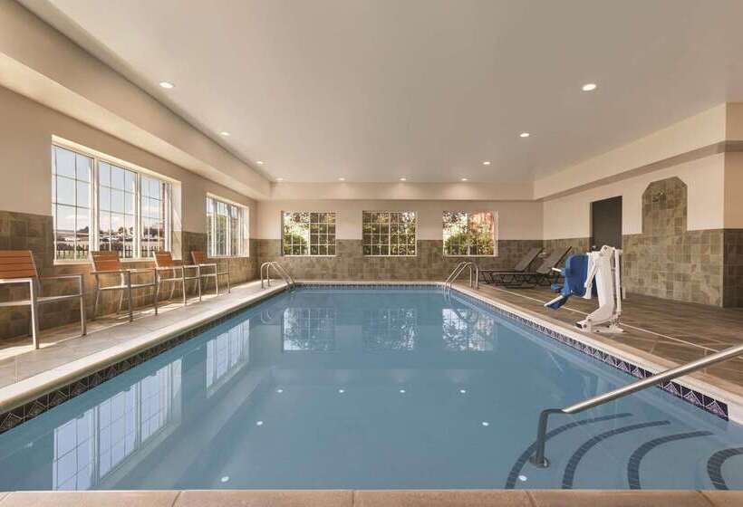 فندق Country Inn & Suites By Radisson, Hagerstown, Md