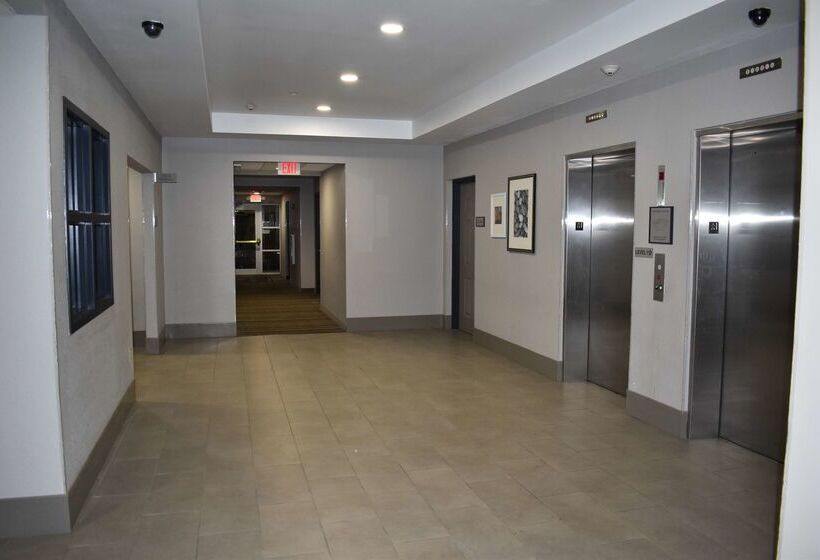 فندق Country Inn & Suites By Radisson, Hagerstown, Md