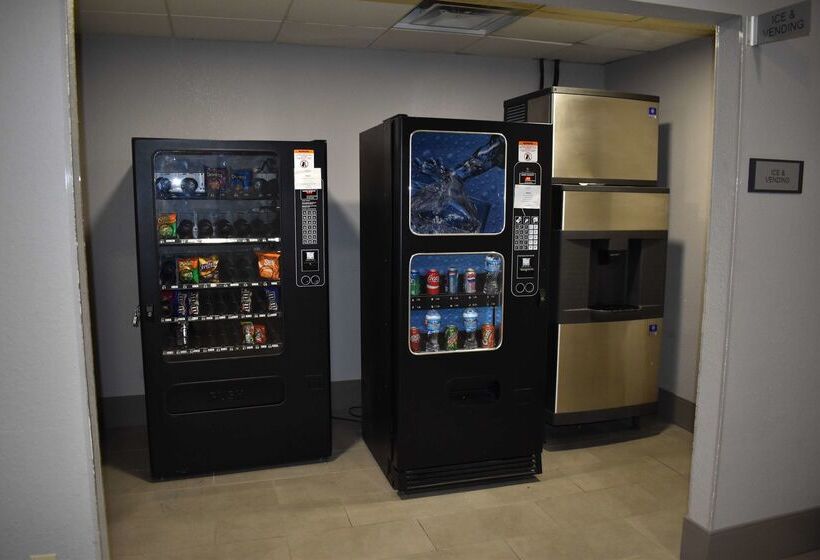 فندق Country Inn & Suites By Radisson, Hagerstown, Md