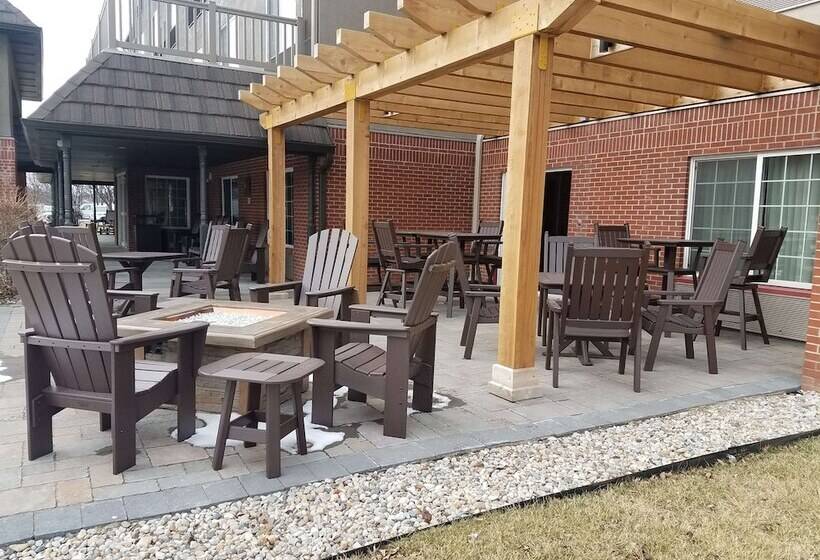 فندق Country Inn & Suites By Radisson, Indianapolis Airport South, In