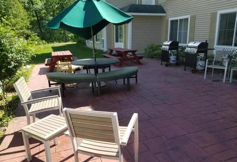 فندق Country Inn & Suites By Radisson, Lake George Queensbury, Ny