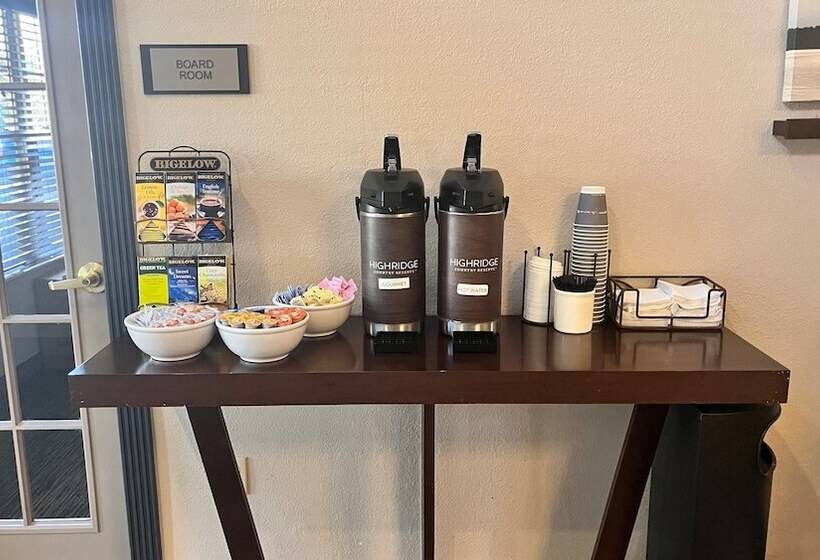 ホテル Country Inn & Suites By Radisson, Madison Southwest, Wi