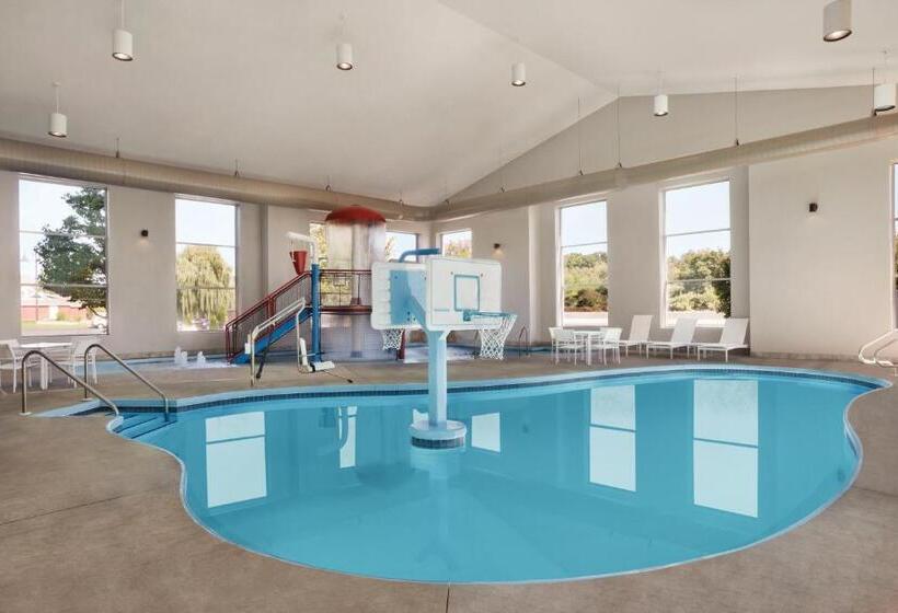 ホテル Country Inn & Suites By Radisson, Madison Southwest, Wi