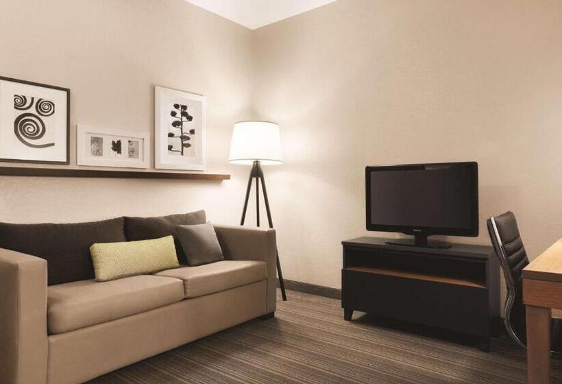 هتل Country Inn & Suites By Radisson, Madison Southwest, Wi