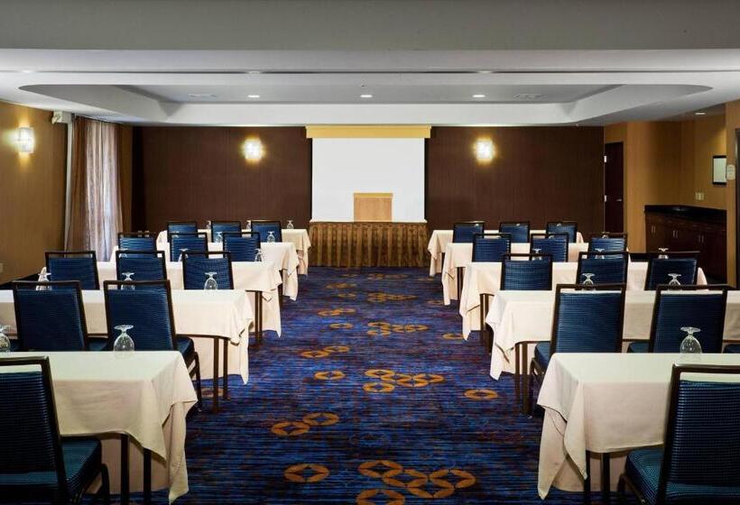 هتل Courtyard Missoula