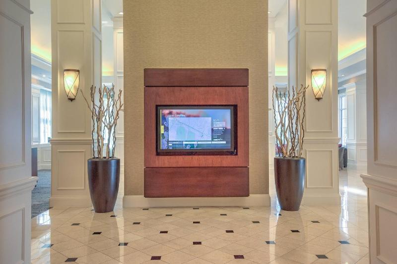 فندق Courtyard Chapel Hill