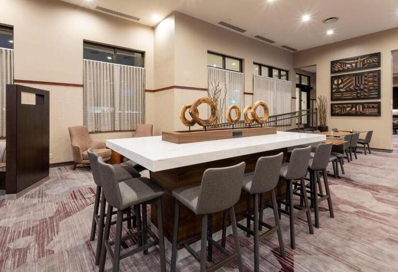 ホテル Courtyard Rochester Mayo Clinic Area/saint Marys