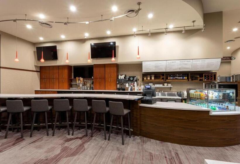 ホテル Courtyard Rochester Mayo Clinic Area/saint Marys