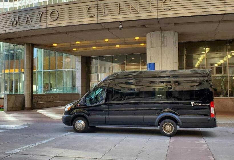 ホテル Courtyard Rochester Mayo Clinic Area/saint Marys