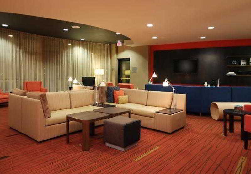 Отель Courtyard By Marriott Sacramento Folsom