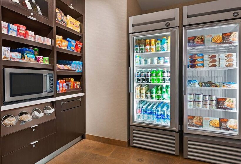 Отель Courtyard By Marriott Sacramento Folsom