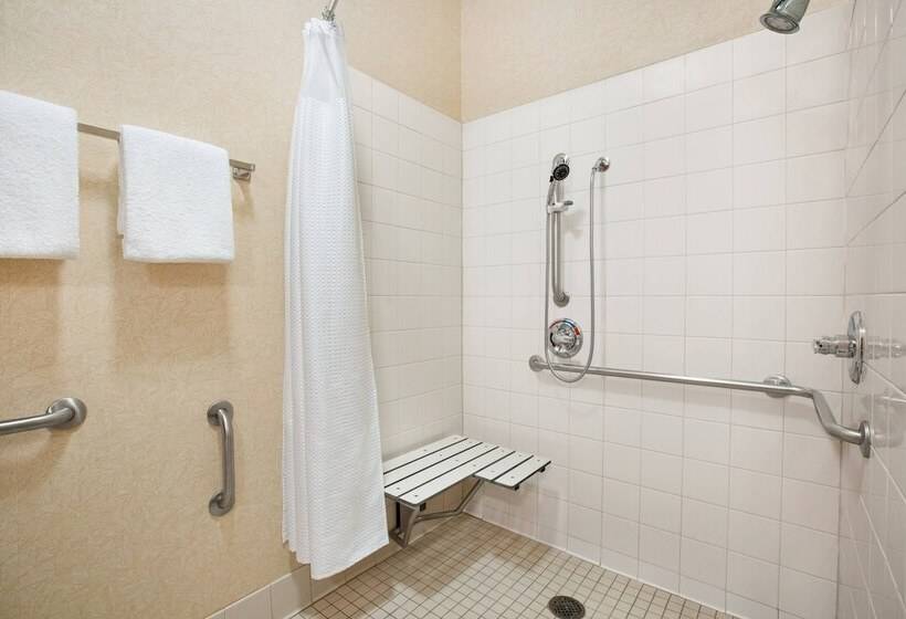 Отель Courtyard By Marriott Sacramento Folsom